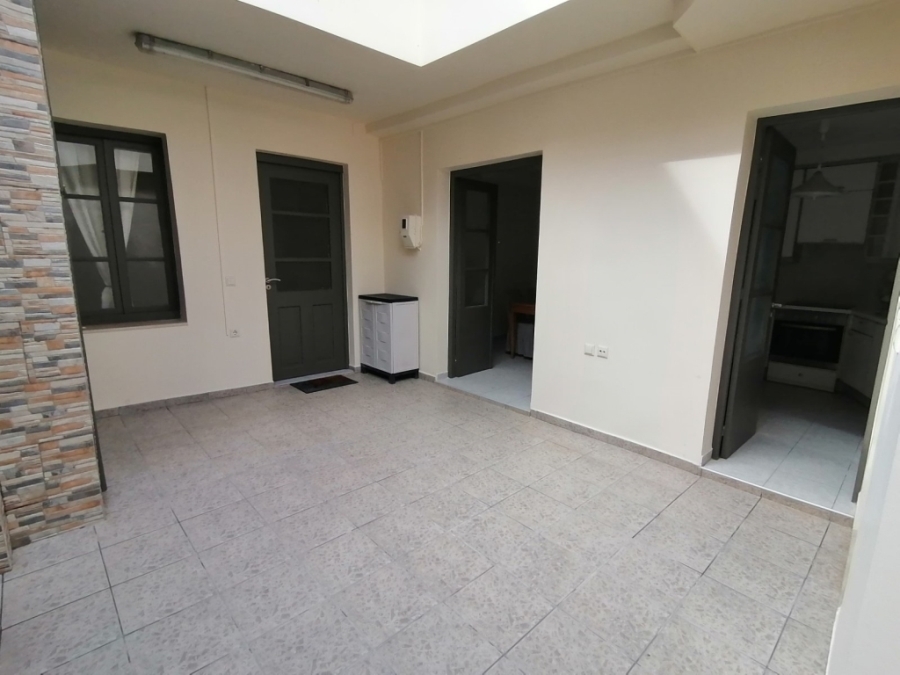 (For Sale) Residential Detached house || Irakleio/Irakleio - 130 Sq.m, 1 Bedrooms, 150.000€ 