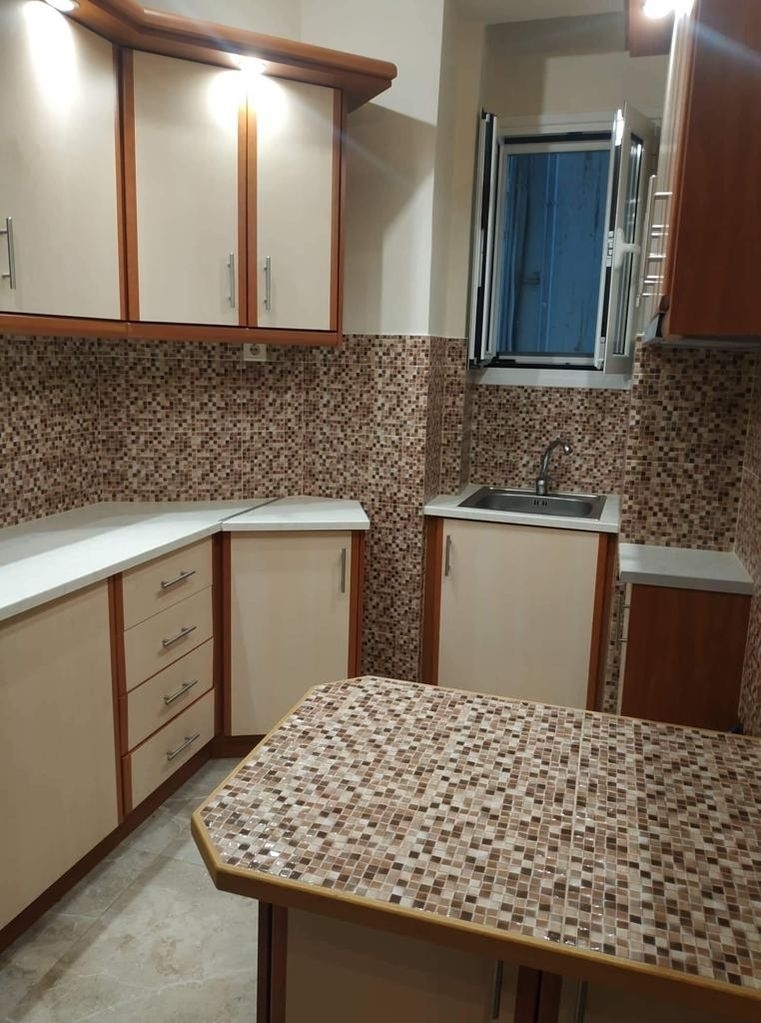 (Προς Πώληση) Κατοικία Γκαρσονιέρα || Αθήνα Κέντρο/Αθήνα - 27 τ.μ, 62.000€ 