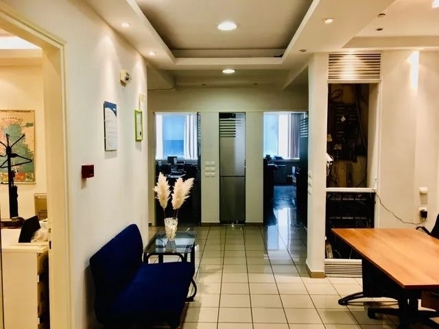 (Аренда) Коммерческие площади Офис || Афины Центр/Афины - 300 кв.м, 2.000€ 