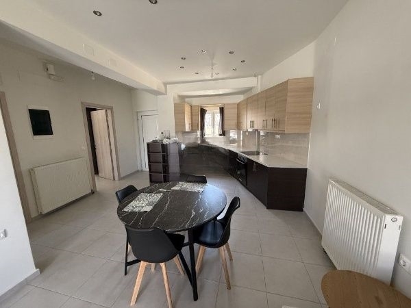 (For Rent) Residential Apartment || Irakleio/Irakleio - 75 Sq.m, 2 Bedrooms, 800€ 