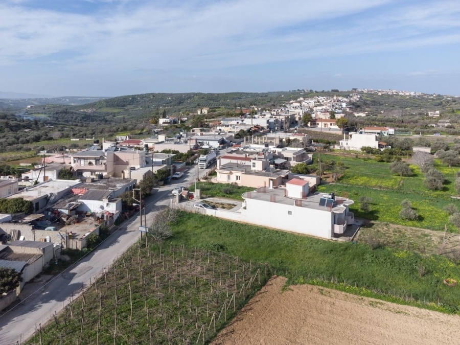 (Verkauf) Wohnung/Residenz Einzelhaus  || Irakleio/Episkopi - 245 m², 130.000€ 