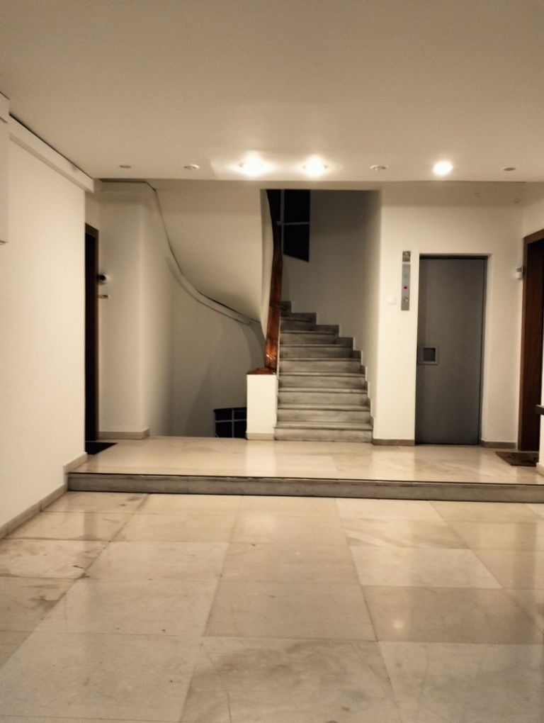 (Προς Πώληση) Επαγγελματικός Χώρος Γραφείο || Αθήνα Κέντρο/Αθήνα - 80 τ.μ, 200.000€ 