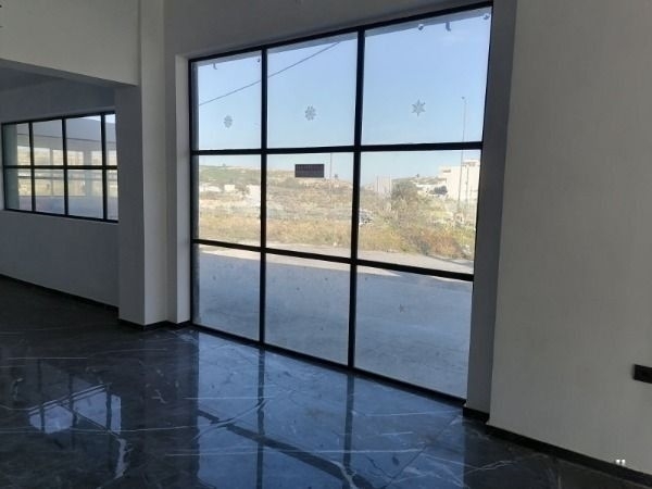 (Προς Ενοικίαση) Επαγγελματικός Χώρος Κατάστημα || Ν. Ηρακλείου/Ηράκλειο - 250 τ.μ, 2.000€ 