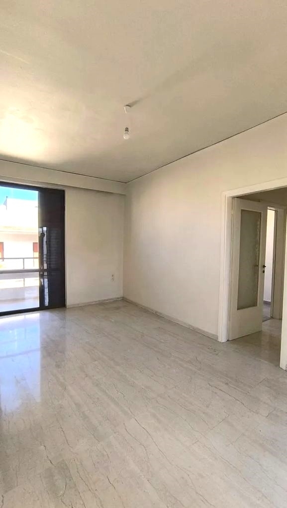 (Аренда) Жилая Апартаменты || Н.Ираклион/Ираклио - 70 кв.м, 2 Спальня/и, 700€ 