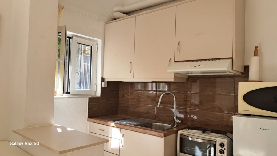 (Аренда) Жилая Студия || Н.Ираклион/Ираклио - 27 кв.м, 1 Спальня/и, 380€ 