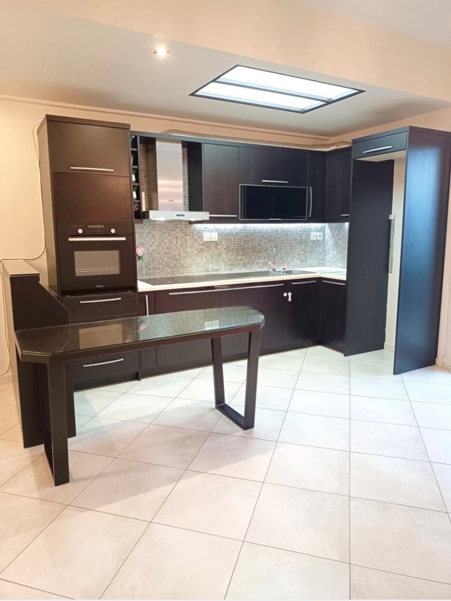 (Аренда) Жилая Апартаменты на целый этаж || Н.Ираклион/Ираклио - 70 кв.м, 2 Спальня/и, 670€ 